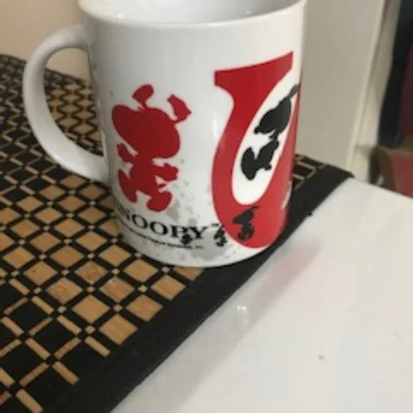 Snoopy Mug - Picture 1 of 1